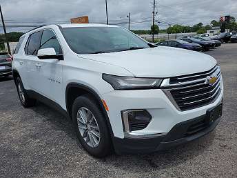2022 Chevrolet Traverse LT 