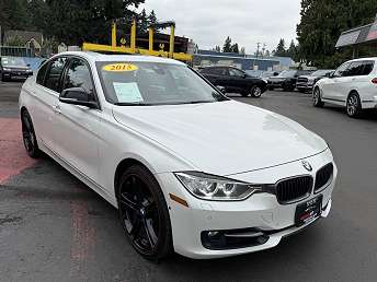 White BMW 3 Series 335i xDrive 2015