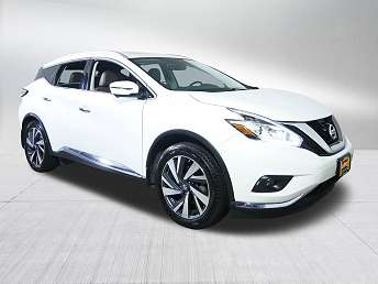 White Murano SUV 2016