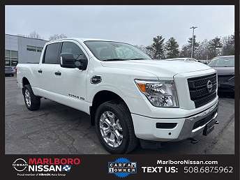 2024 Nissan Titan XD SV 