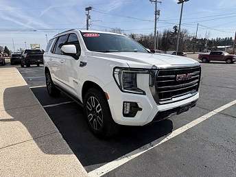 2022 GMC Yukon AT4 