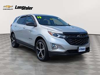 Silver Chevrolet Equinox SUV 2019