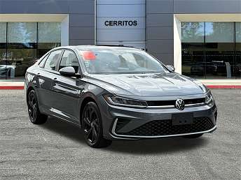 2025 Volkswagen Jetta SE 