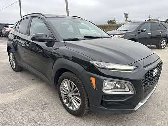 2020 Hyundai Kona SEL Plus 
