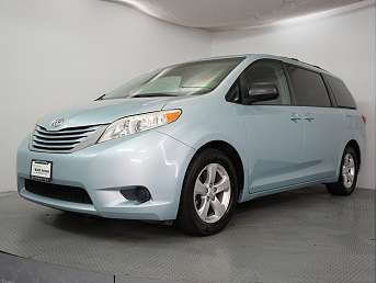 2015 Toyota Sienna LE 