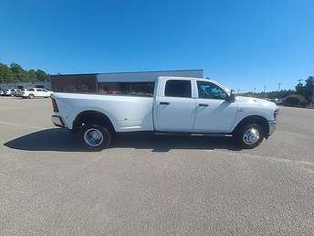 2027 Ram 3500 Tradesman 