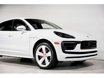 2023 Porsche Macan S 