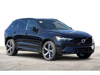 2022 Volvo XC60 T8 R-Design 