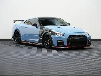 2016 Nissan GT-R Review, Pricing, and Specs | CARFAX