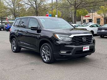 2023 Honda Passport EX 