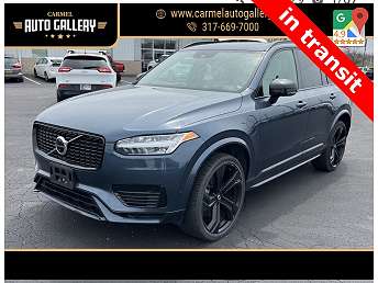 2022 Volvo XC90 T8 R-Design 
