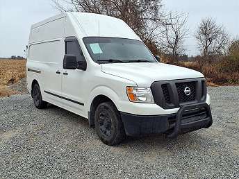 White Nissan NV 2500HD 2013