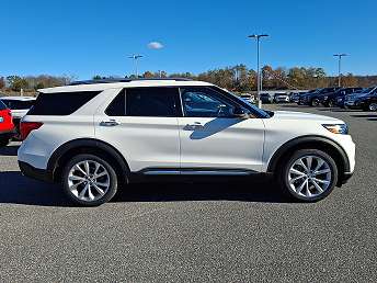 2022 Ford Explorer Platinum 