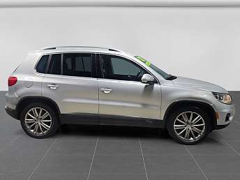 2012 Volkswagen Tiguan SE 