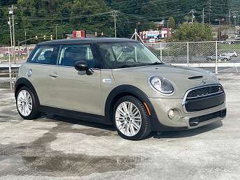 Gray Mini Cooper Hatchback 2019