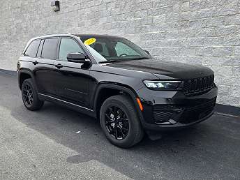 2024 Jeep Grand Cherokee Altitude 