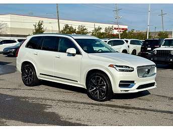 2024 Volvo XC90 B6 Plus 