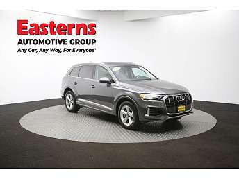 2022 Audi Q7 Premium Plus 