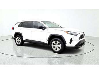 2024 Toyota RAV4 LE 