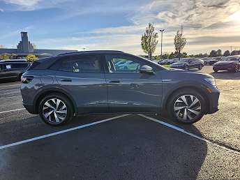 2023 Volkswagen ID.4 Pro 