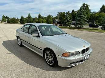 Silver BMW 5 Series 540i 2000