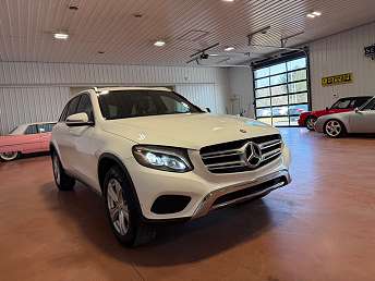 2017 Mercedes-Benz GLC 300 