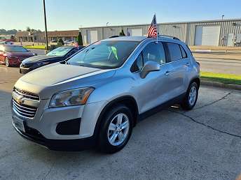 2016 Silver Chevrolet Trax SUV