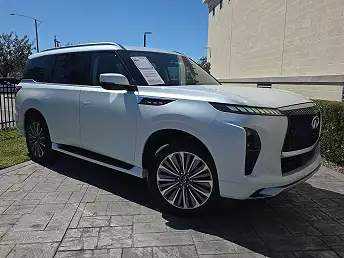 2025 Infiniti QX80 Luxe