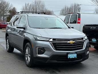 2023 Chevrolet Traverse LT 