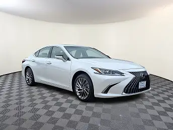 2025 Lexus ES 300h Luxury