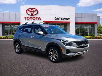 2023 Kia Seltos EX 