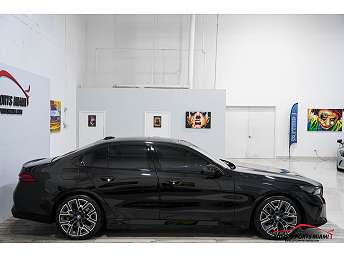 2025 BMW i5 xDrive40 
