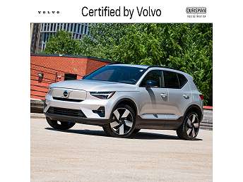 2023 Volvo XC40 P8 Ultimate 