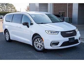 2024 Chrysler Pacifica Touring-L 
