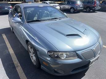 2005 Pontiac GTO Base 