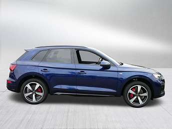 2024 Audi Q5 Premium Plus 
