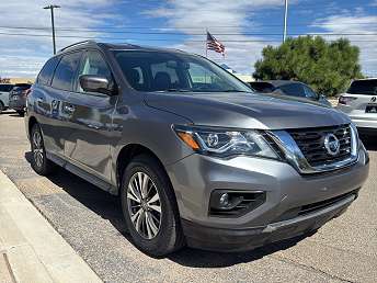 2020 Nissan Pathfinder SL 