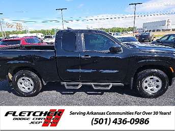 2023 Nissan Frontier S 