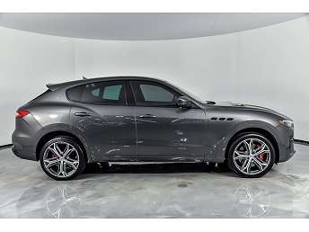 Gray Maserati Levante SUV 2019
