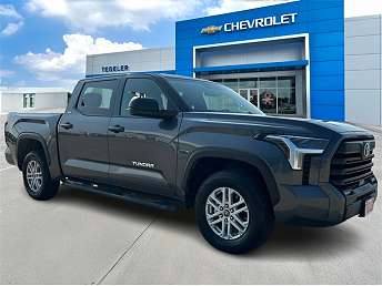 2022 Toyota Tundra SR5 