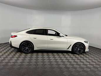 2025 BMW i4 eDrive40 