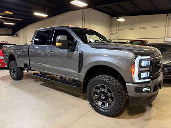 2023 Ford F-350 Lariat 