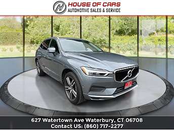 2018 Volvo XC60 T5 Momentum 