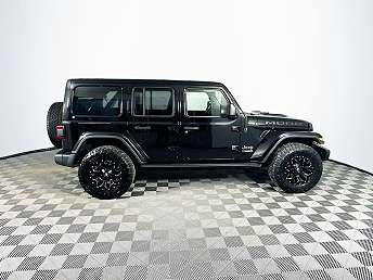 2018 Jeep Wrangler Sahara 
