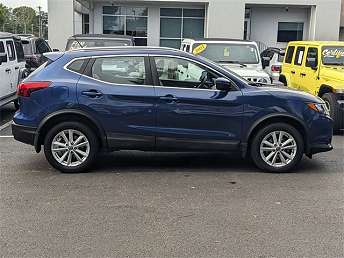 2019 Nissan Rogue Sport SV 