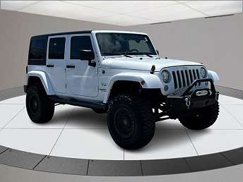 2017 Jeep Wrangler Sahara 