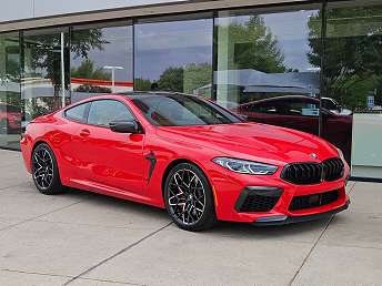 2025 BMW M8 Competition 