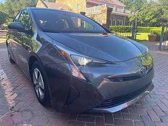 2017 Toyota Prius Two 