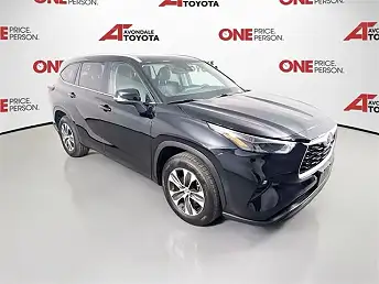 2025 Toyota Highlander XLE