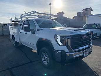 2025 GMC Sierra 2500HD Pro 